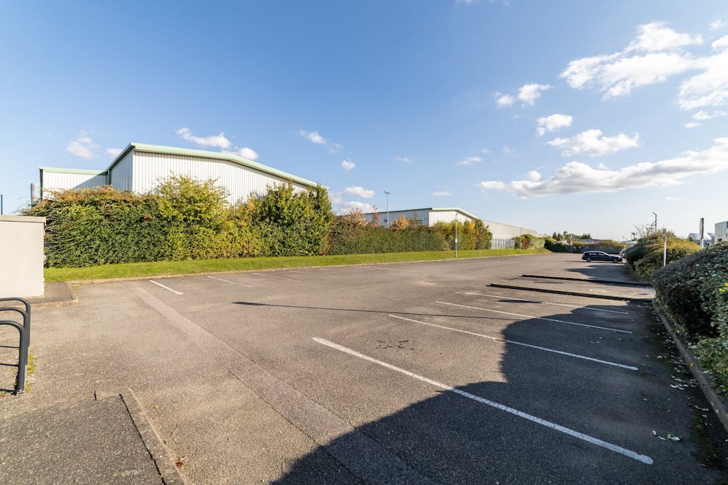 Luton Enterprise Park76