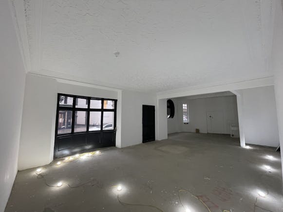 Retail / Cafe / Grab & Go Opportunity, 116A Knightsbridge, London To Let - IMG_1143.jpg