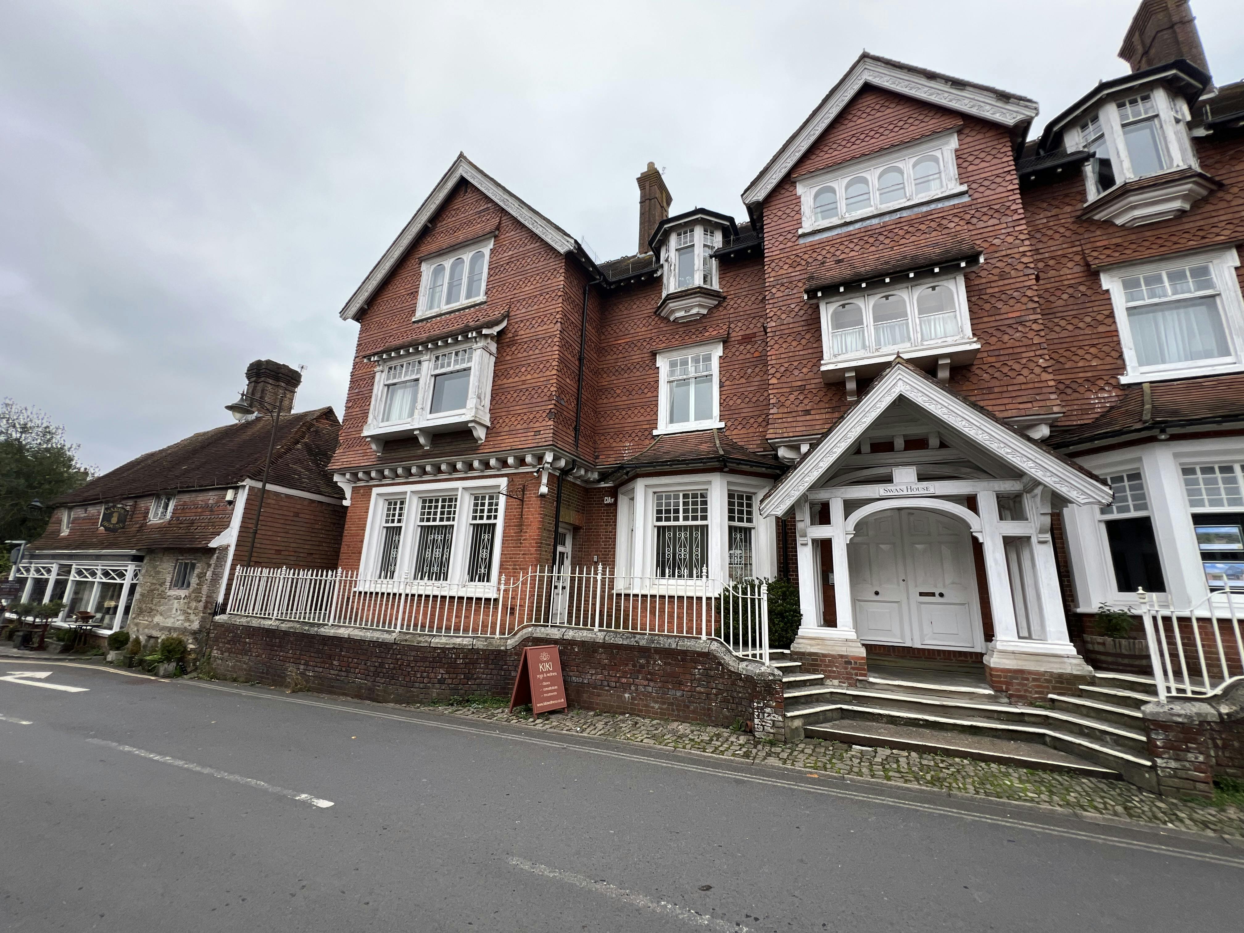 Swan House, Petworth, Office / Retail To Let - IMG_4396.jpeg