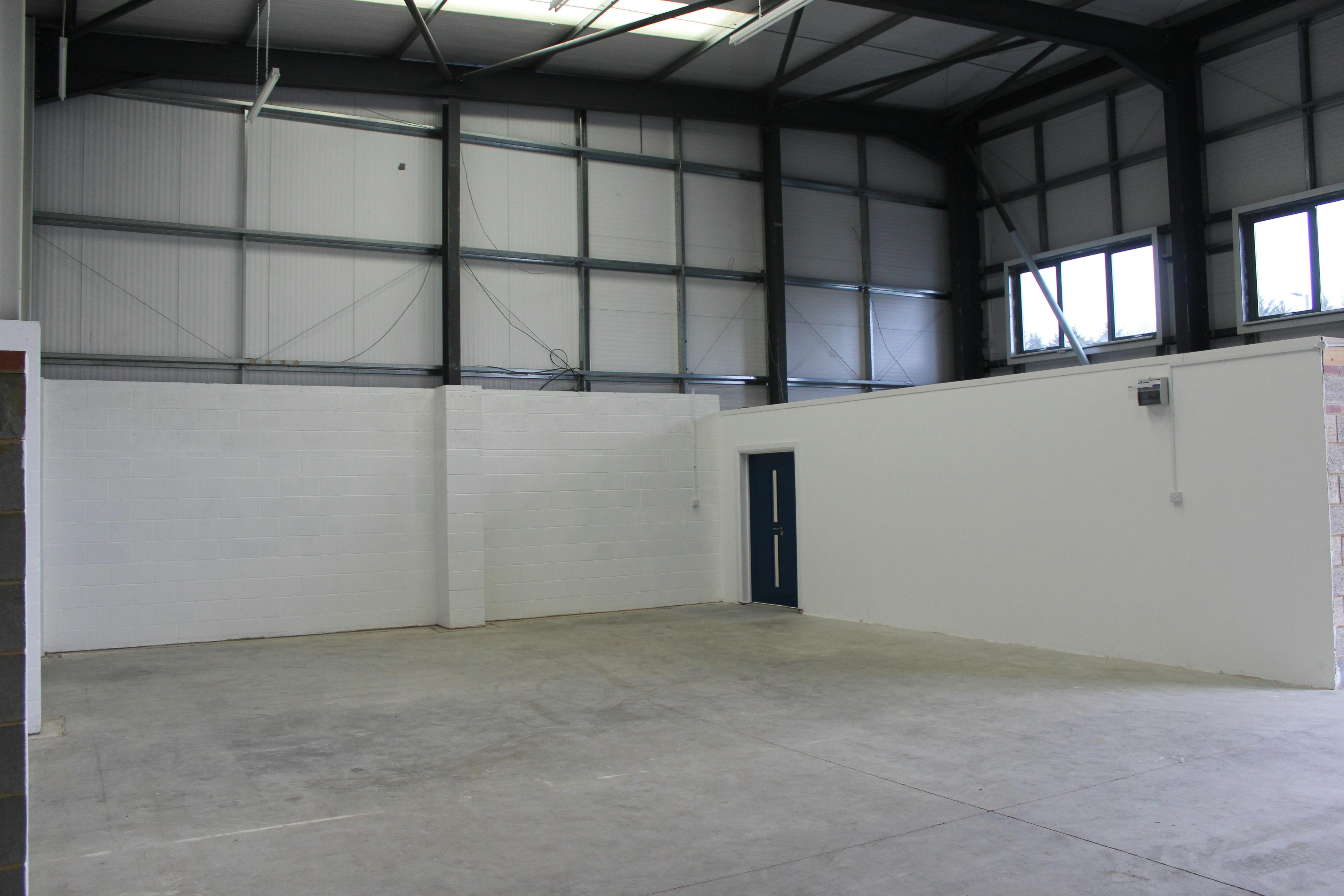 4 Abbey Point, Waltham Abbey, Industrial To Let - IMG_0663.JPG