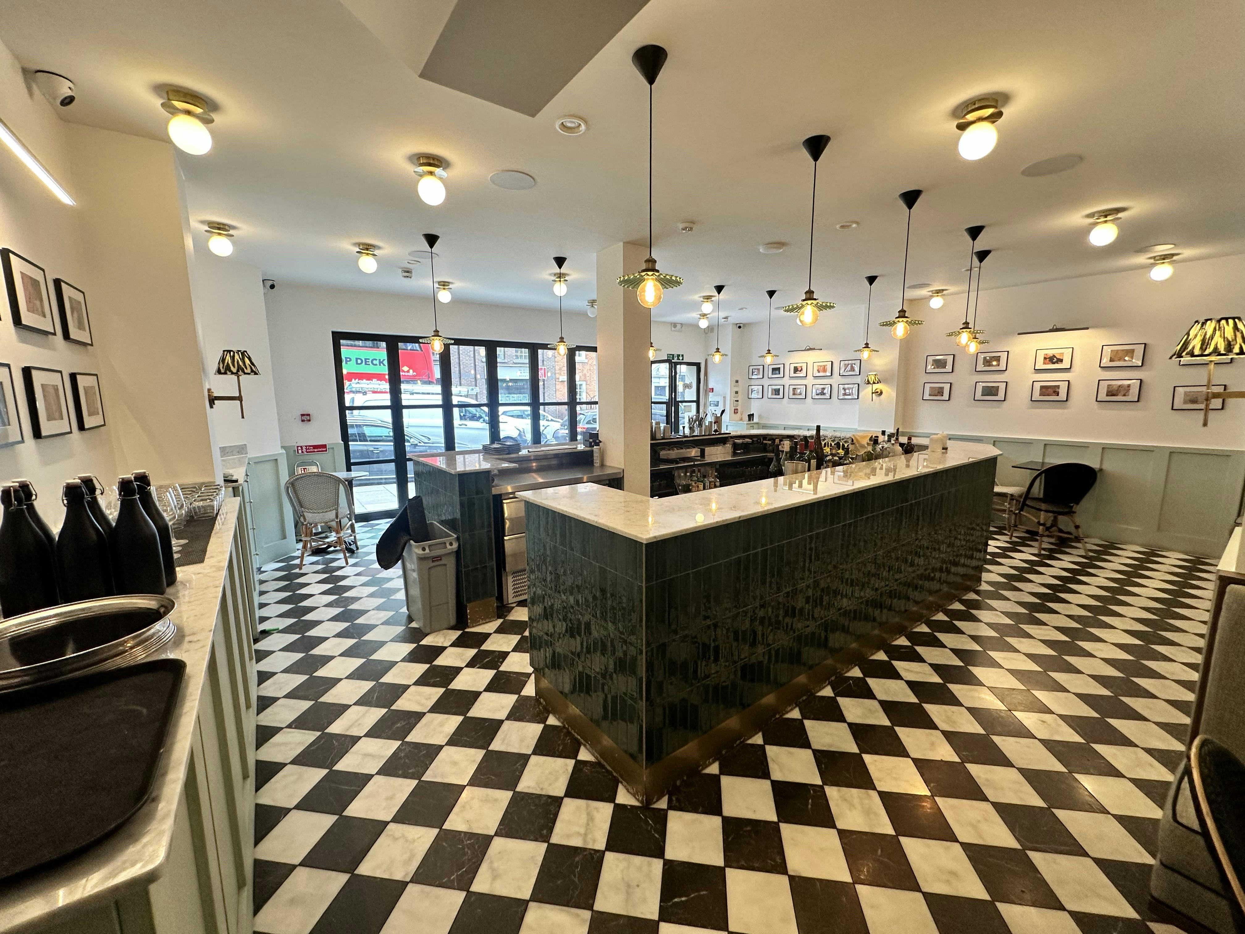 105 Parkway, London, Restaurant / Retail To Let - A419597C196F45FF8F71C061B6DB8BDE.jpeg