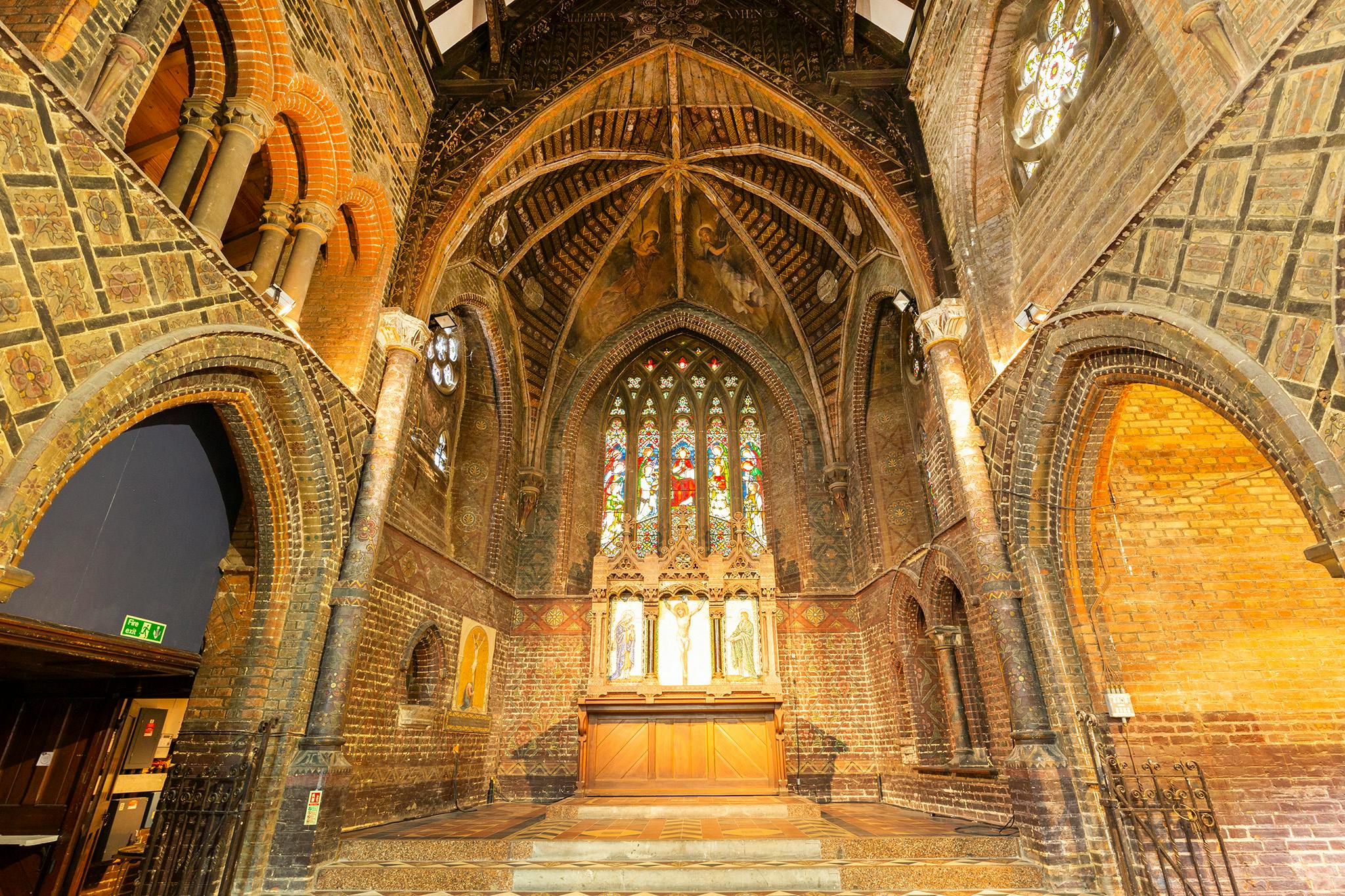 Industrial Unit in London - photo 2