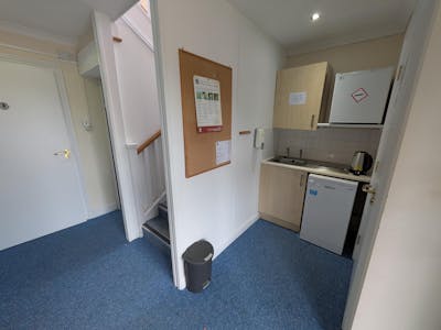 4 Holt Barns, Bordon, Office To Let - 9309.jpg