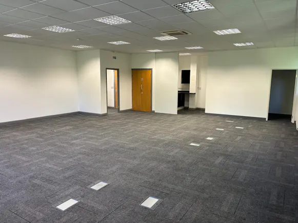Unit 3 Millennium House, Vickers Business Centre, Basingstoke, Office To Let - MHU2Picture4 - 02 10 2026.jpg