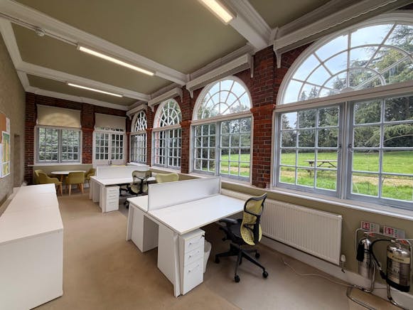 Terriers House, Amersham Road, High Wycombe, Offices To Let - WhatsApp Image 2026-04-02 at 15.33.34 (16).jpeg