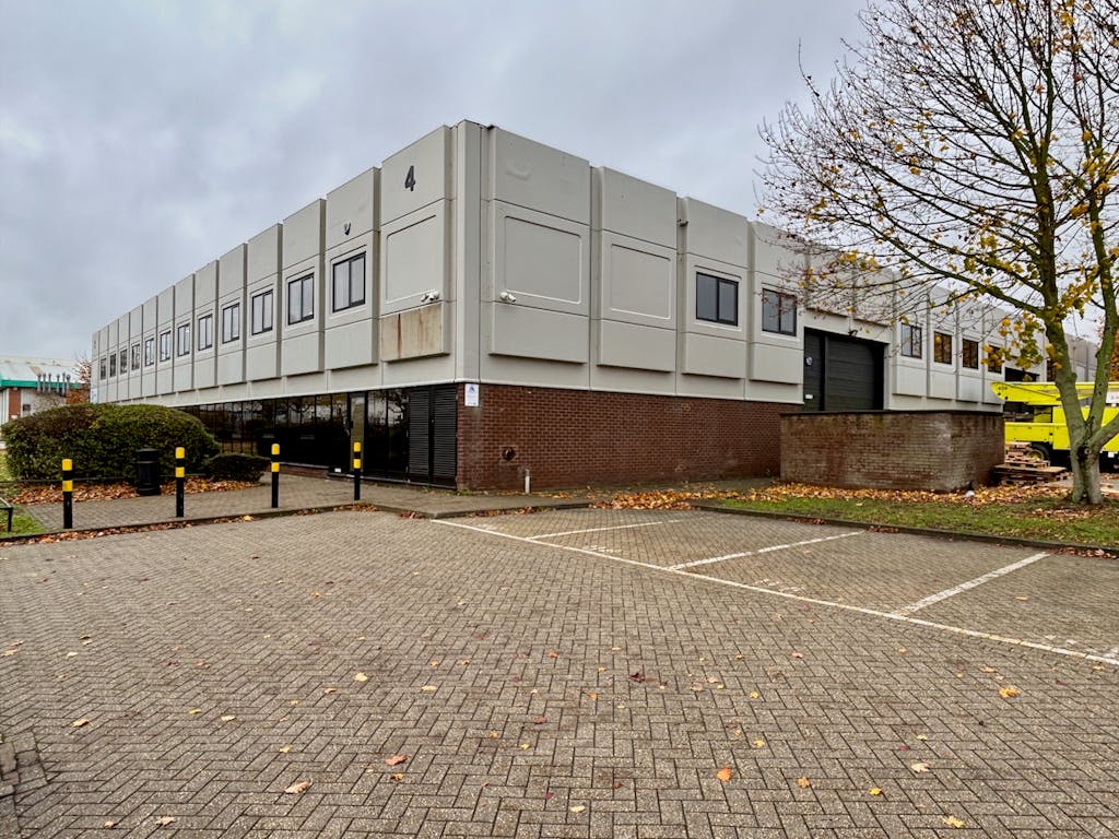 Unit 4 Airport Executive Park Luton Warehouse extenral
