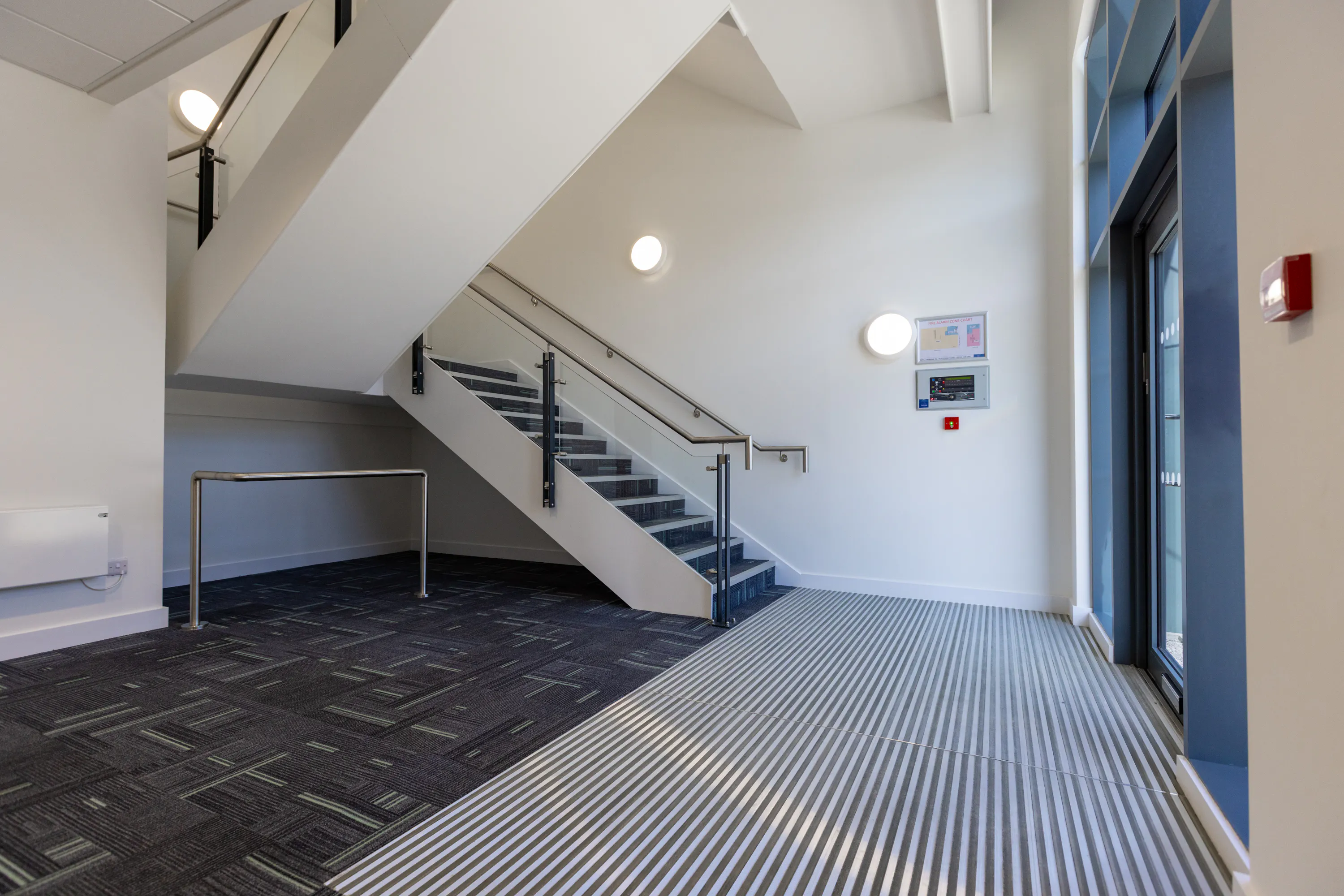Unit 5 T45, Aire Valley Road, Leeds, West Yorkshire, LS9 0AA