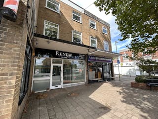 82 Fleet Road, Fleet, Retail For Sale - IMG_9799.jpg