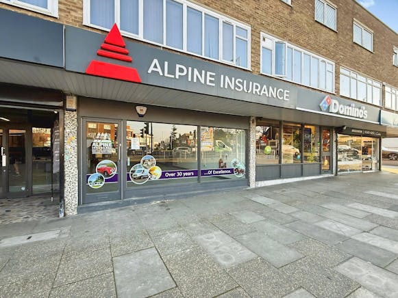 250 London Road, Benfleet, Retail To Let - user_edited_photo-ba10d7af_user-edited-26be23f2-33.jpg