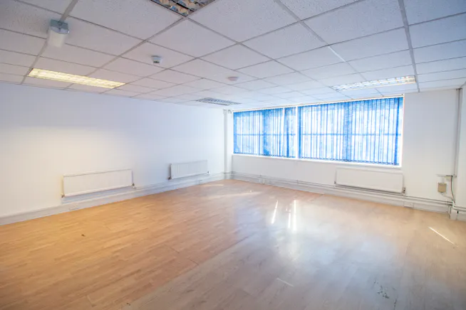 Unit 6 Drury Way Industrial Estate, Wembley, Trade Counter / Showroom / Industrial / Warehouse To Let - 6.jpg