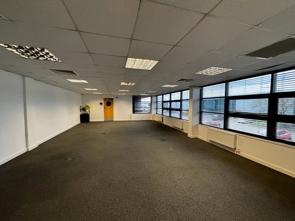3 Sundon 1st floor offices
