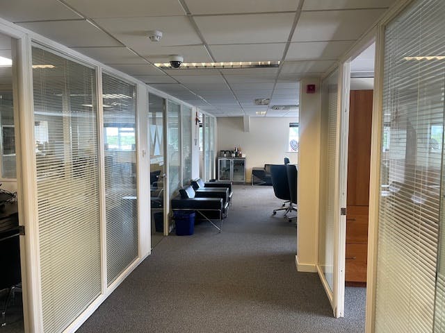 Hall Grove Farm Offices, Bagshot, Offices To Let - image0.jpeg