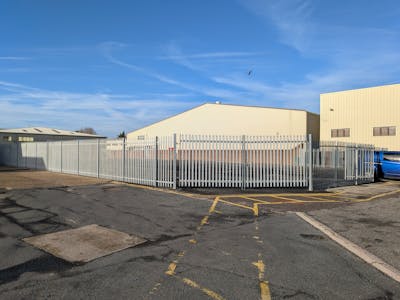 Yard at LEFA Business Park, Edgington Way, Sidcup, Land / Open Storage To Let - PXL_20260114_135442740.jpg