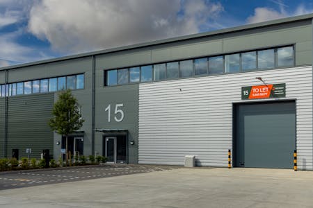 Vantage 41, Aston Clinton, Industrial / Warehouse To Let - Vantage 41  80  Photoscouk  WEBRES.JPG