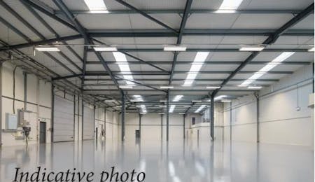 242 Gresham Road, Slough, Industrial / Warehouse To Let - 242 Gresham Road 3.jpeg