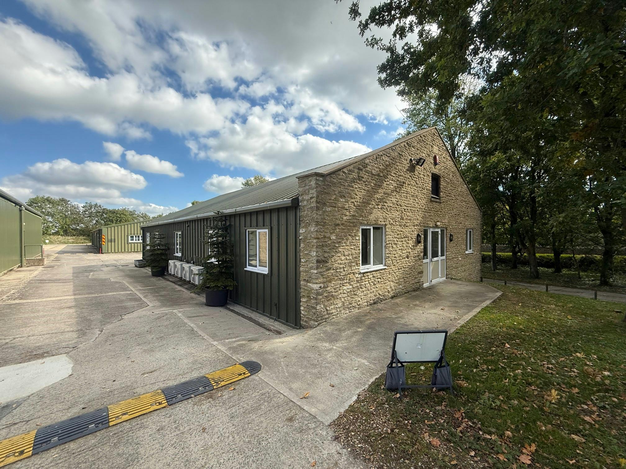 The Old Farm Workshop Office, Unit 7 Pinkney Park, Malmesbury, Office To Let - 3.jpg