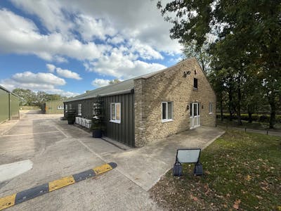 The Old Farm Workshop Office, Unit 7 Pinkney Park, Malmesbury, Office To Let - 3.jpg