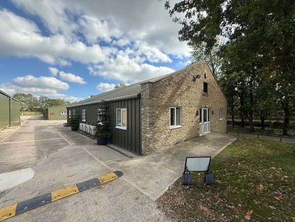 The Old Farm Workshop Office, Unit 7 Pinkney Park, Malmesbury, Office To Let - 3.jpg