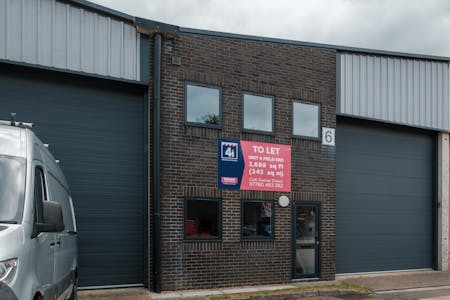 6 Field End, Crendon Industrial Park, Long Crendon, Industrial To Let - U6 FE Front 2.jpg