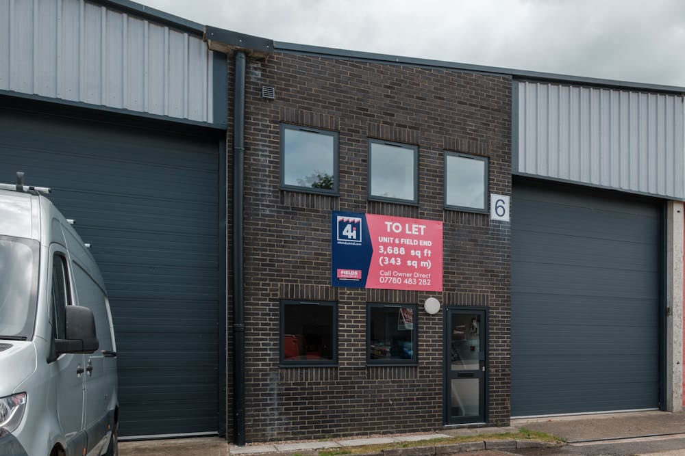 6 Field End, Crendon Industrial Park - U6 FE Front 2.jpg