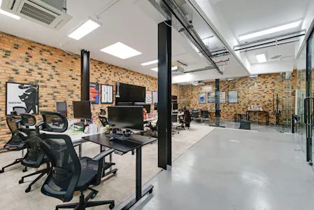 Studio 3, The Courtyard, Willesden, D1 (Non Residential Institutions) / D2 (Assembly and Leisure) / Leisure / Office To Let - 54562 Hi res (7).jpg