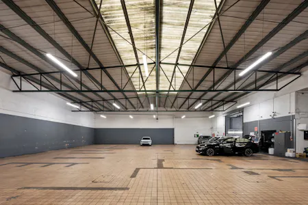 1 Brewery Road, London, Distribution Warehouse / Industrial To Let - 2R7A7217.jpg
