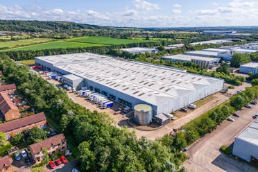 Arrow MK, N Y K Building, Milton Keynes, Industrial To Let - HLP_R_240722_5062.jpg - More details and enquiries about this property