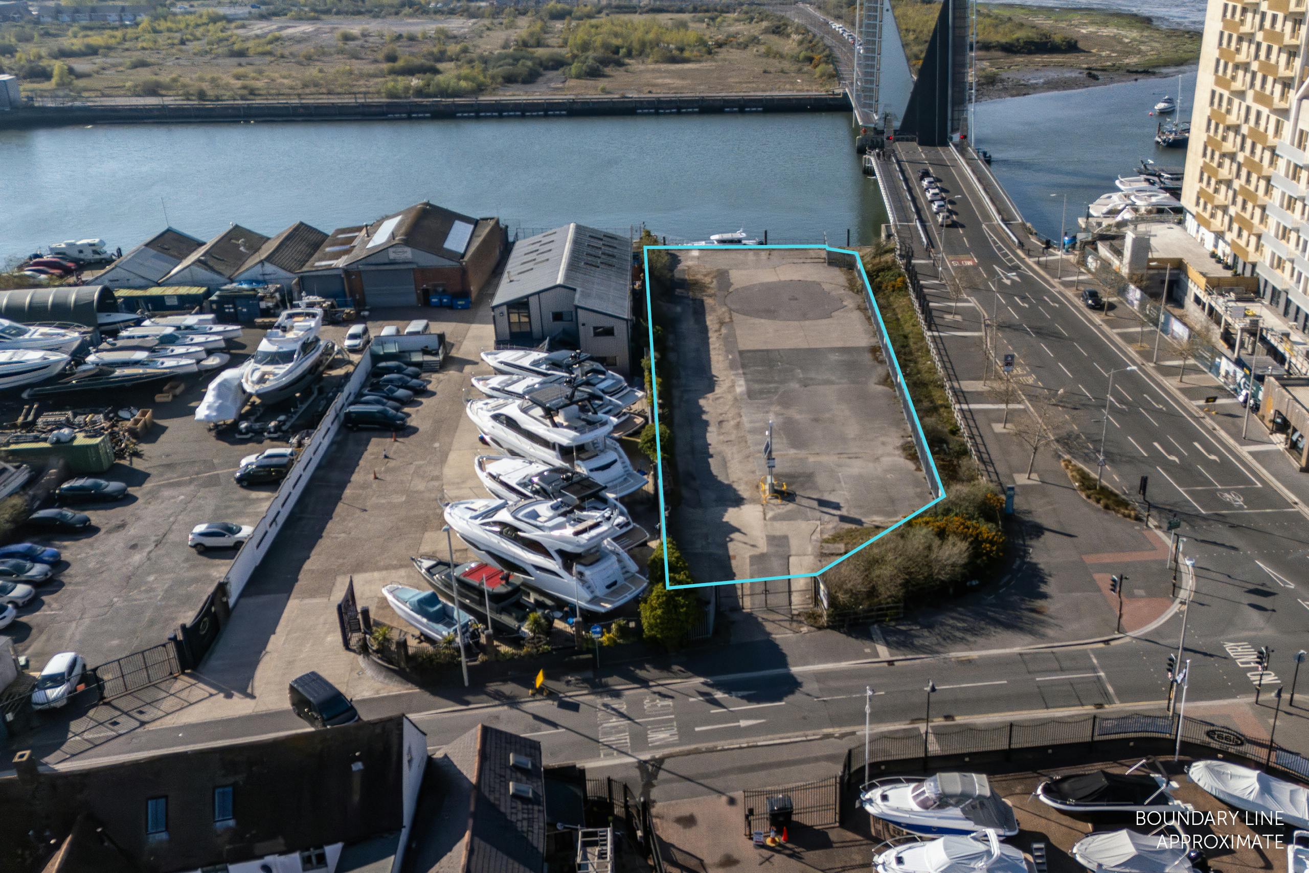 Storage in Poole - photo 2