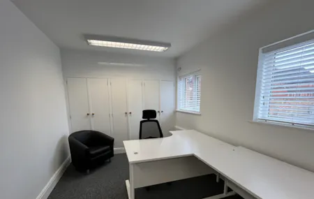 1A Worcester Street, Stourbridge, Office To Let - p3.png