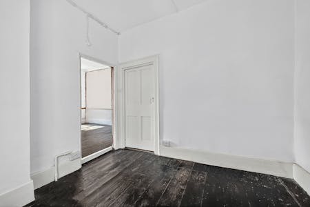 Prime Fitzrovia Property, 1 Scala Street, London, Investment / Office / Retail For Sale - bedroom 5.jpg