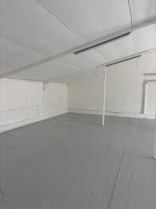 2A Marsh Hill Farm, Aylesbury, Industrial To Let - IMG_1029.jpeg