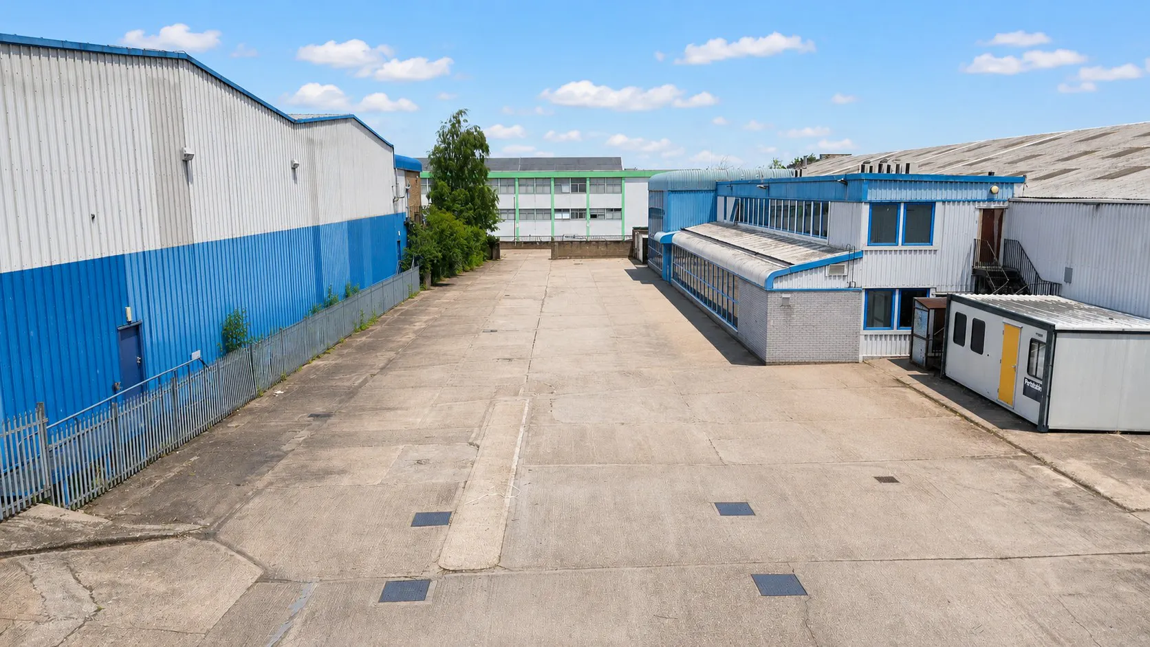 16-17 Oakwood Industrial Centre, Harlow, Industrial To Let - ChatGPT Image Jun 11, 2026, 03_50_18 PM.jpeg