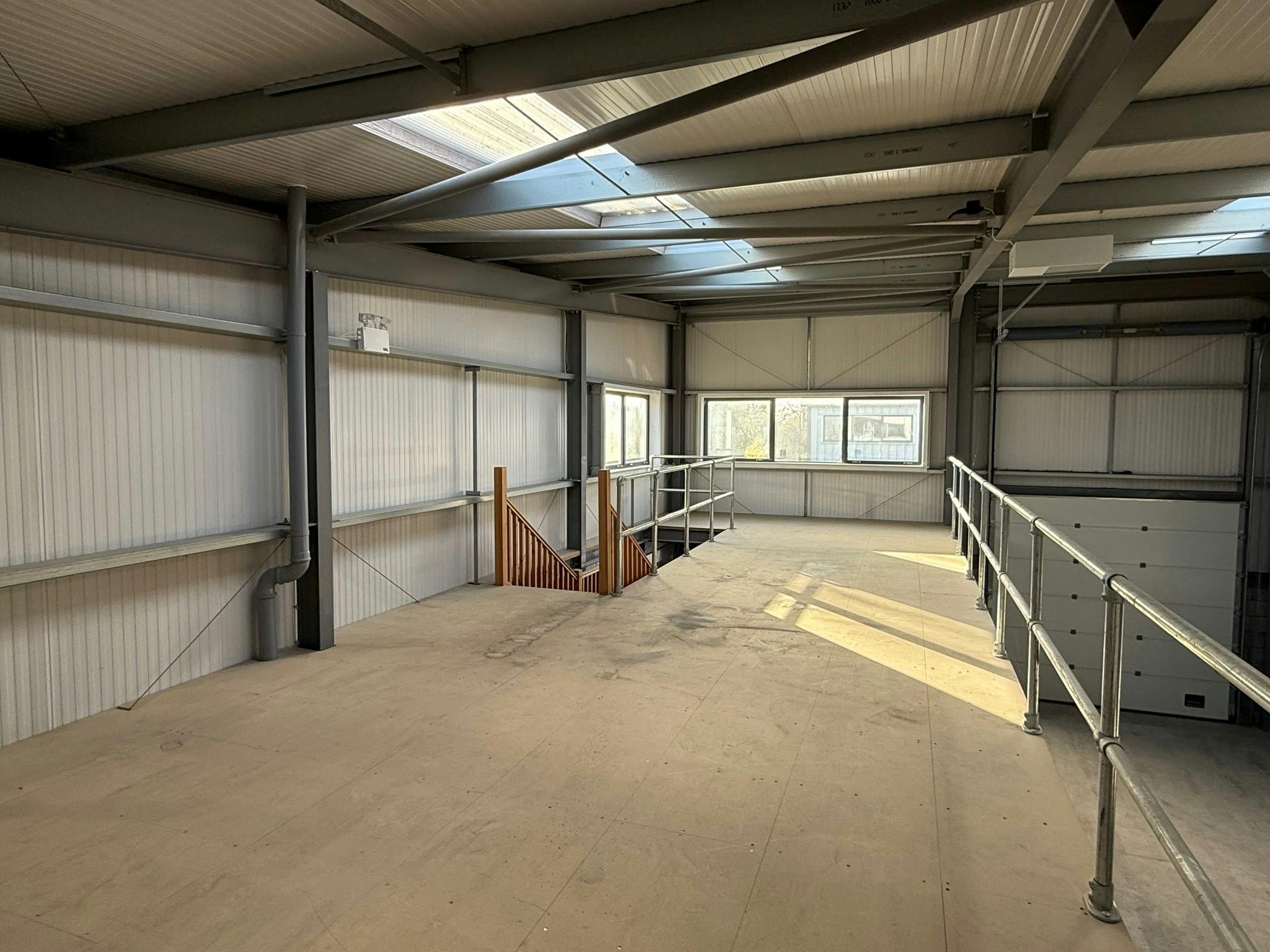 K19 Rockhaven Park, Kembrey Street, Swindon, Industrial To Let - K19 Rockhaven Internal 4.jpg