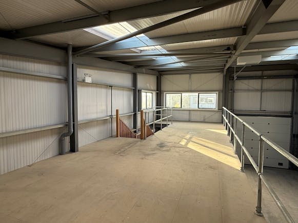 K19 Rockhaven Park, Kembrey Street, Swindon, Industrial To Let - K19 Rockhaven Internal 4.jpg