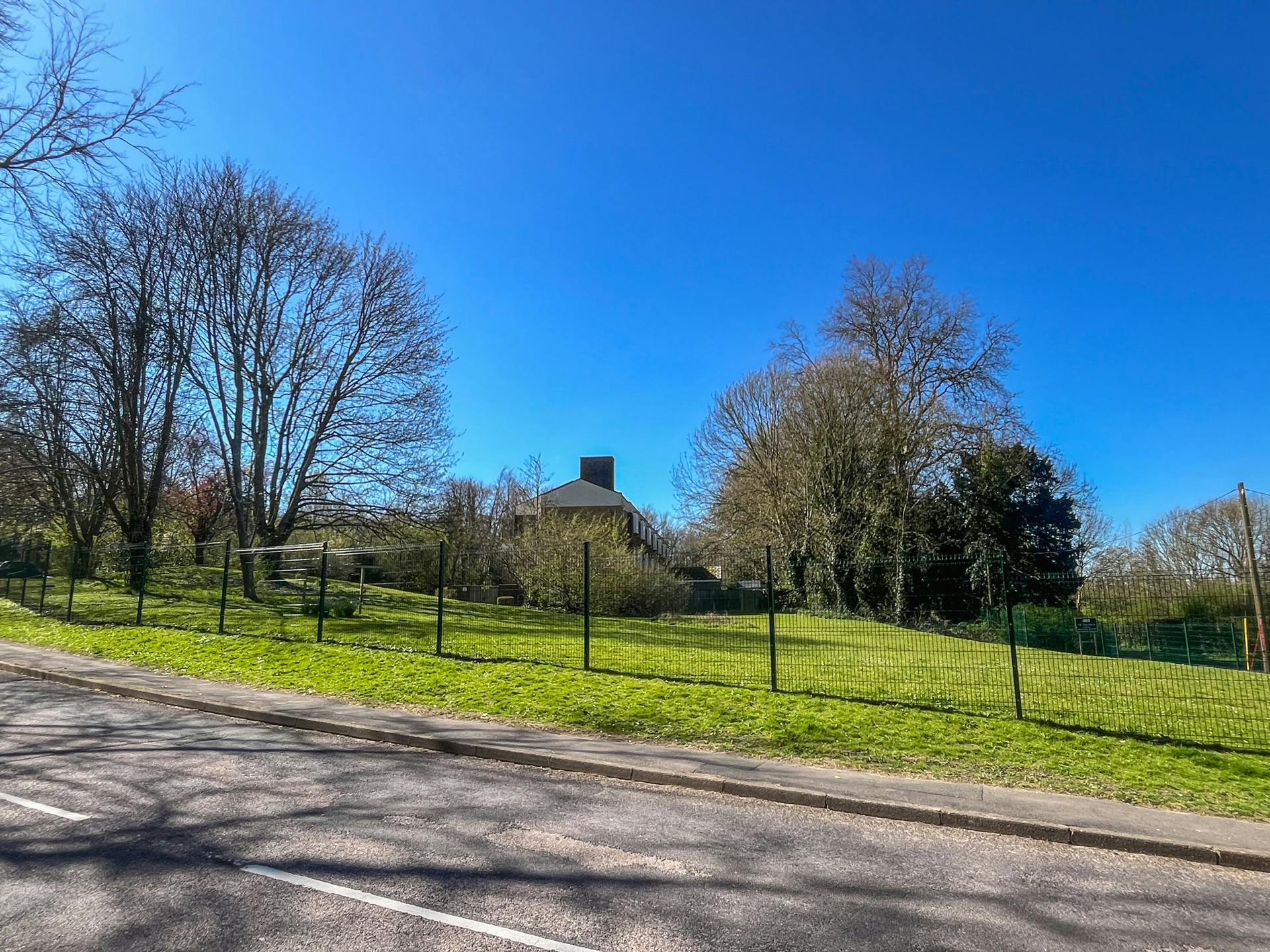 Retail/Shop in Southampton - photo 3