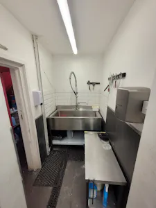179 School Lane, Manchester, Restaurant / Cafe / Takeaway Lease Assignment / For Sale - 20230503_134446.jpg
