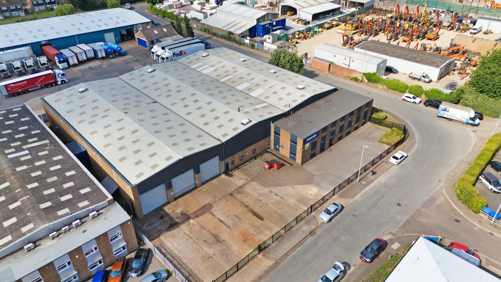 Unit 4, Sedgewick Road - Luton Sedgewick Road 16th June 2025   3.JPEG