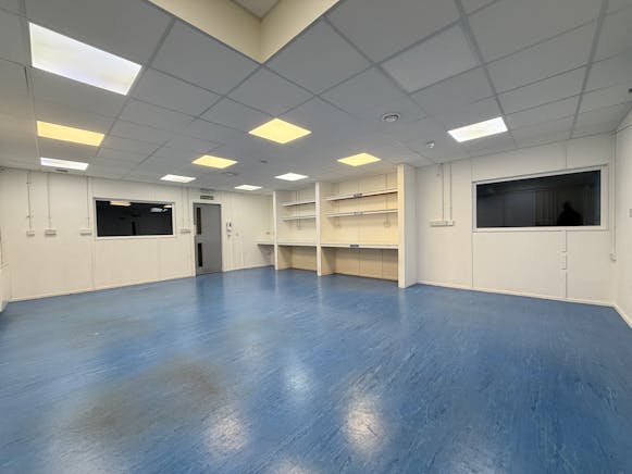 Units 7D & E, Dalgety Bay, Industrial / Offices To Let - IMG_0585.JPG