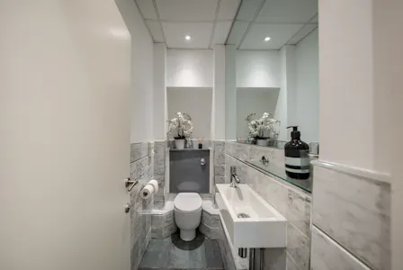 35 Paradise Street, Birmingham, Office To Let - XH2A8544-HDR(3).jpg