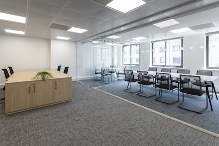 4 City Road, Moorgate, London, EC1, London, Office To Let - 4 City Road  4th floor  entrance and meeting rooms.jpg