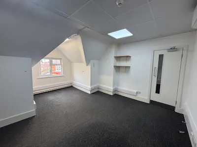 222-224 Nantwich Road, Crewe, Office / Retail To Let / For Sale - Second floor office