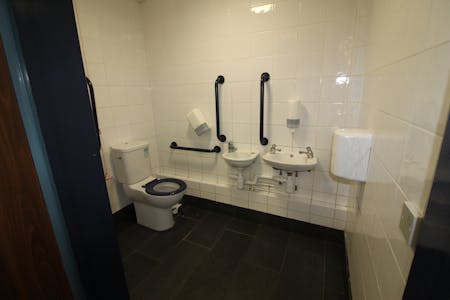 7-8 Craigton House, Redcar, Office / Retail To Let - IMG_5854.JPG