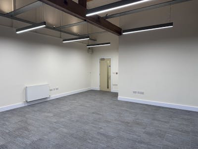 11 Old Combing, Sunny Bank Mills, 83-85 Town Street, Farsley, Office To Let - IMG_62901.jpg