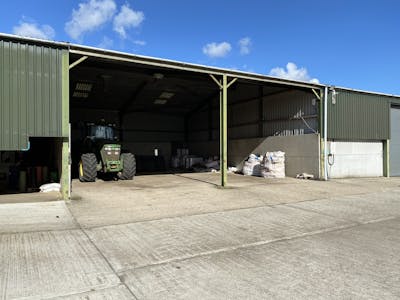 Two Newly Converted Storage Units, Amersham, Industrial To Let - OPEN UNIT 2.JPG