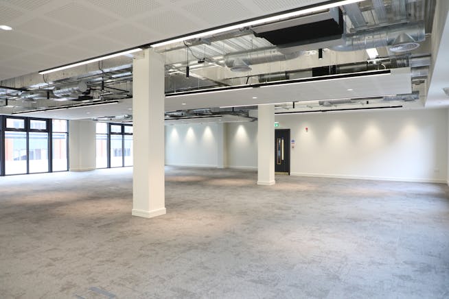 Centura, 76 Wellington Street, Leeds, Office To Let - H5D_3322.JPG