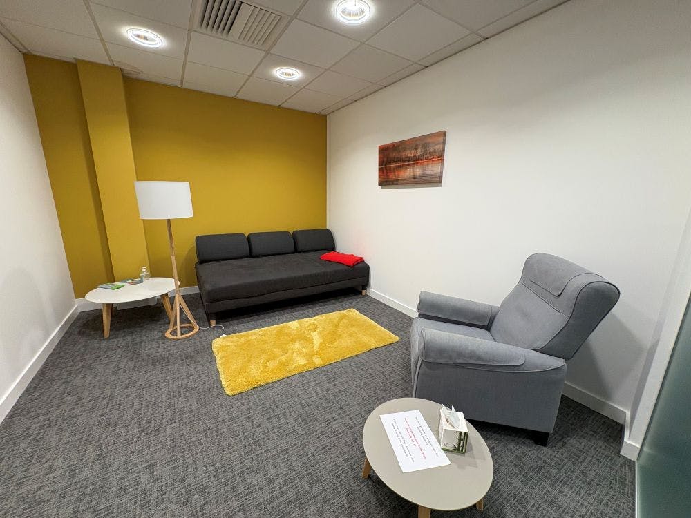 Pembroke House, Banbury, Office To Let - IMG_1789.jpg