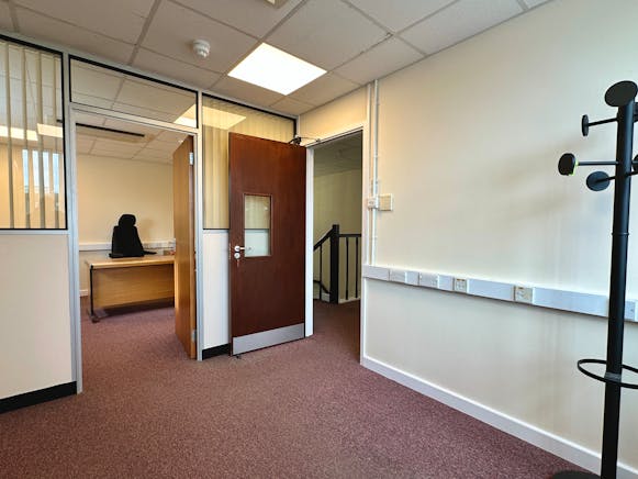 B1 & B2 Pierson Court, Hitchin, Industrial / Investment/Development To Let / For Sale - IMG_5520.JPG