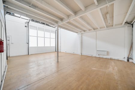 7 Rutland Studios, White City, Industrial To Let - 138153116915a97b9f312.jpg