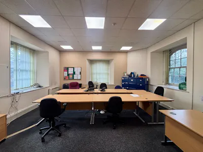 Engine House, Depot Road, Aberdare, Office For Sale - Engine House Aberdare 05.jpg