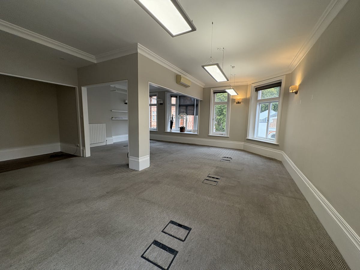 9ae54566bfbdec3be7c70688e2904943 20251015 142615340 Ios